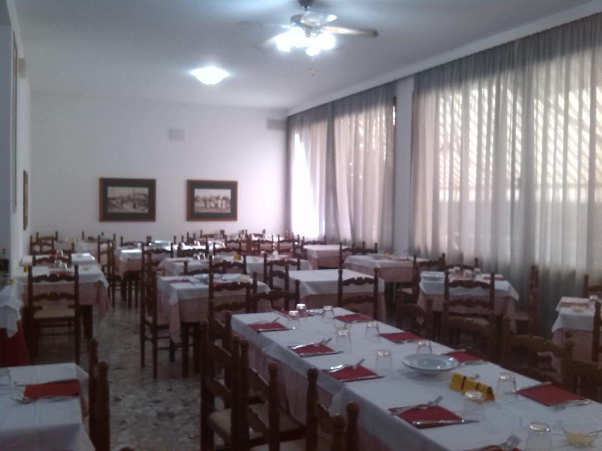K2 Hotel Cattolica Luaran gambar